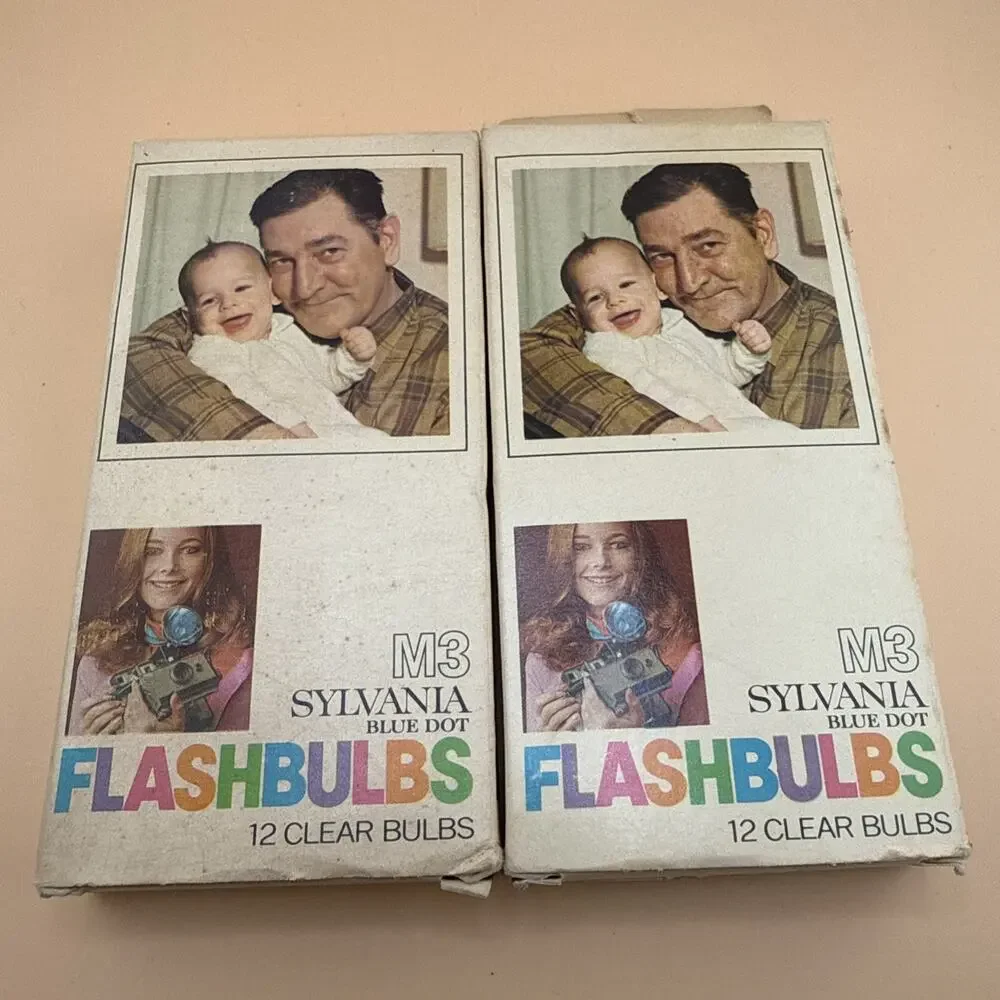 Vintage SYLVANIA Blue Dot FLASHBULBS M3. Original Box of 12 Clear Bulbs. 2 PACKS